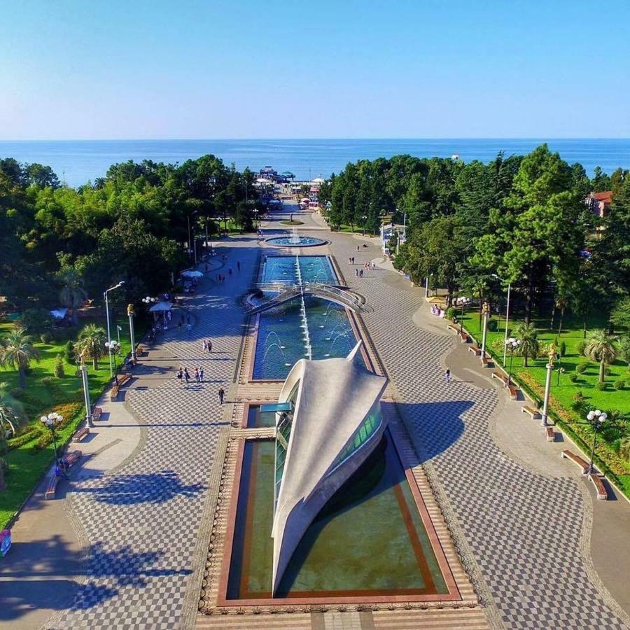 Jijavadze-Kraeh Apartment Batumi Esterno foto